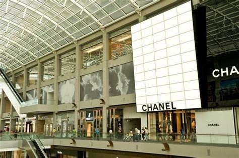 chanel store locations singapore